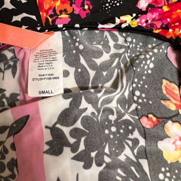 NWOT Sola La Fe Boho Floral Striped Chic Romper Shorts Small Womens Summer - Picture 12 of 12